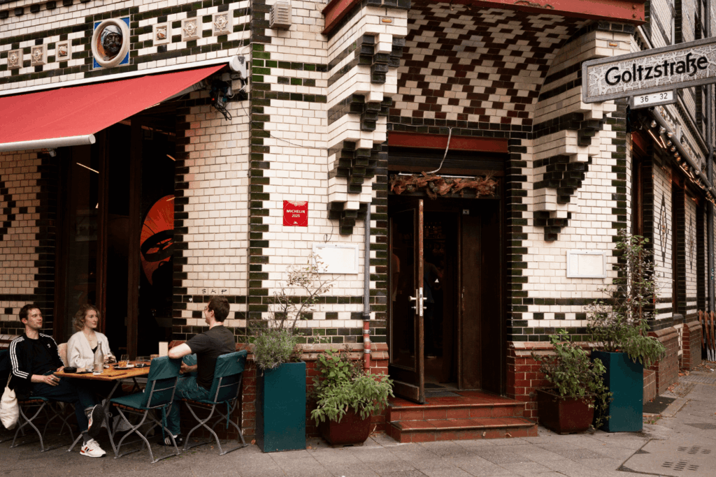 Berlin Michelin Restaurant Bonvivant Cocktail Bar