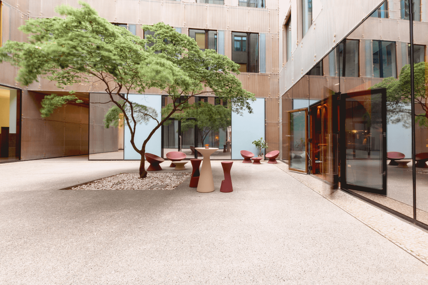 Juice Owusu AYOKA Event Space Berlin